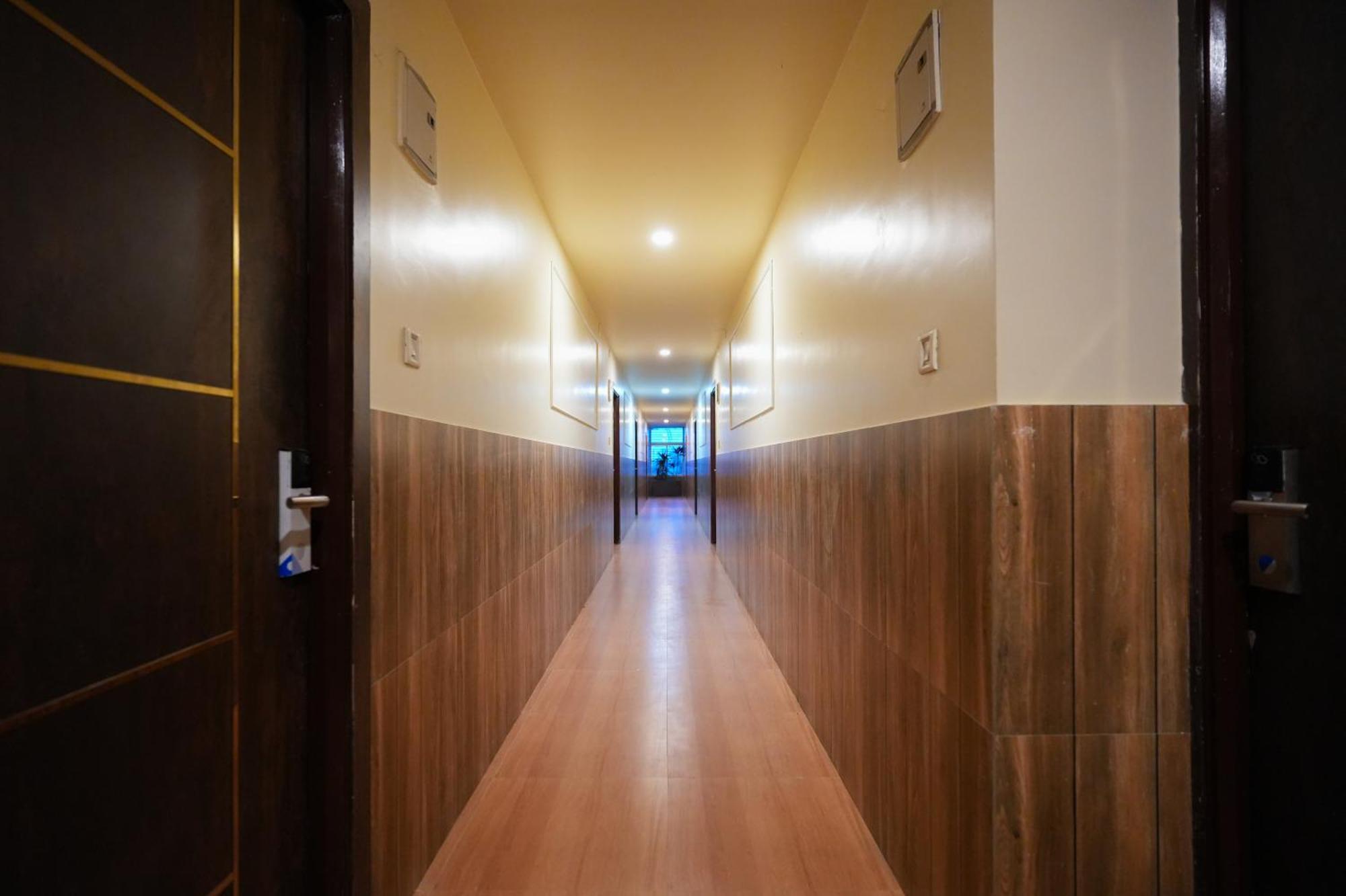 Hotel Pavitra Purnia Kültér fotó